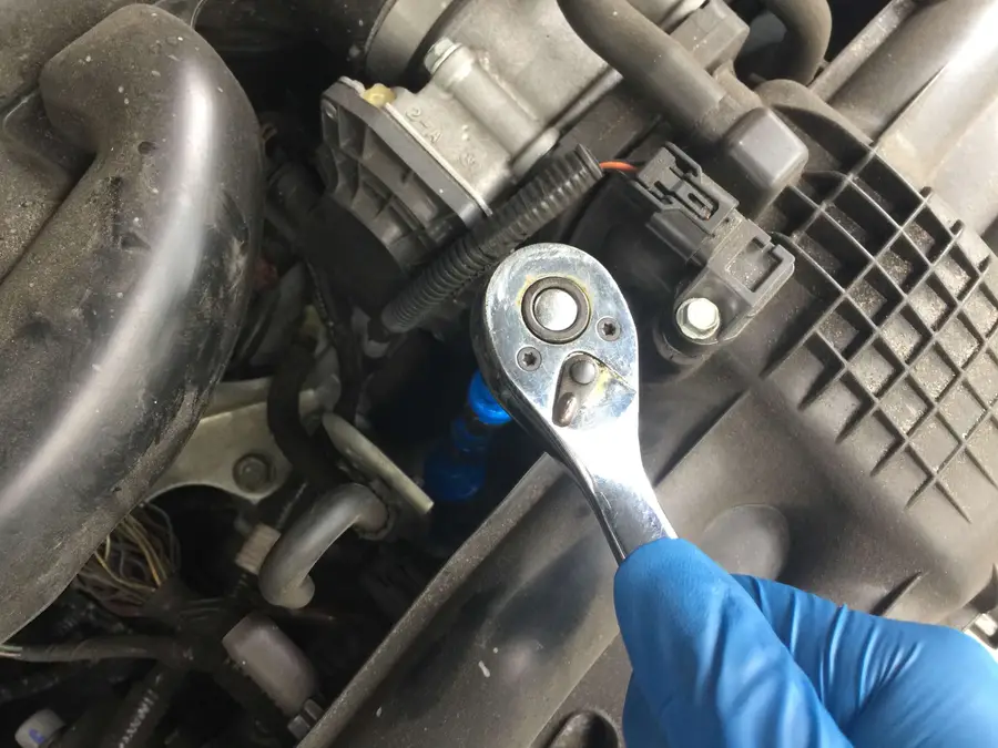 How To Change The Pcv Valve On Your Subaru Xv Crosstrek Or Impreza 2013