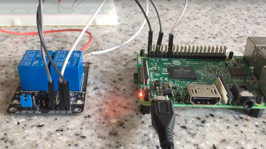 How To Use A Relay With A Raspberry Pi